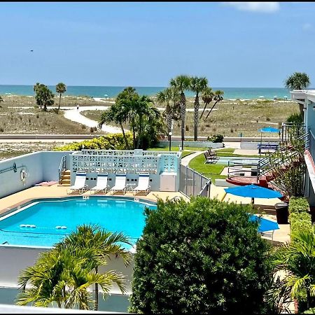 Beachside Resort Motel St. Pete Beach Esterno foto