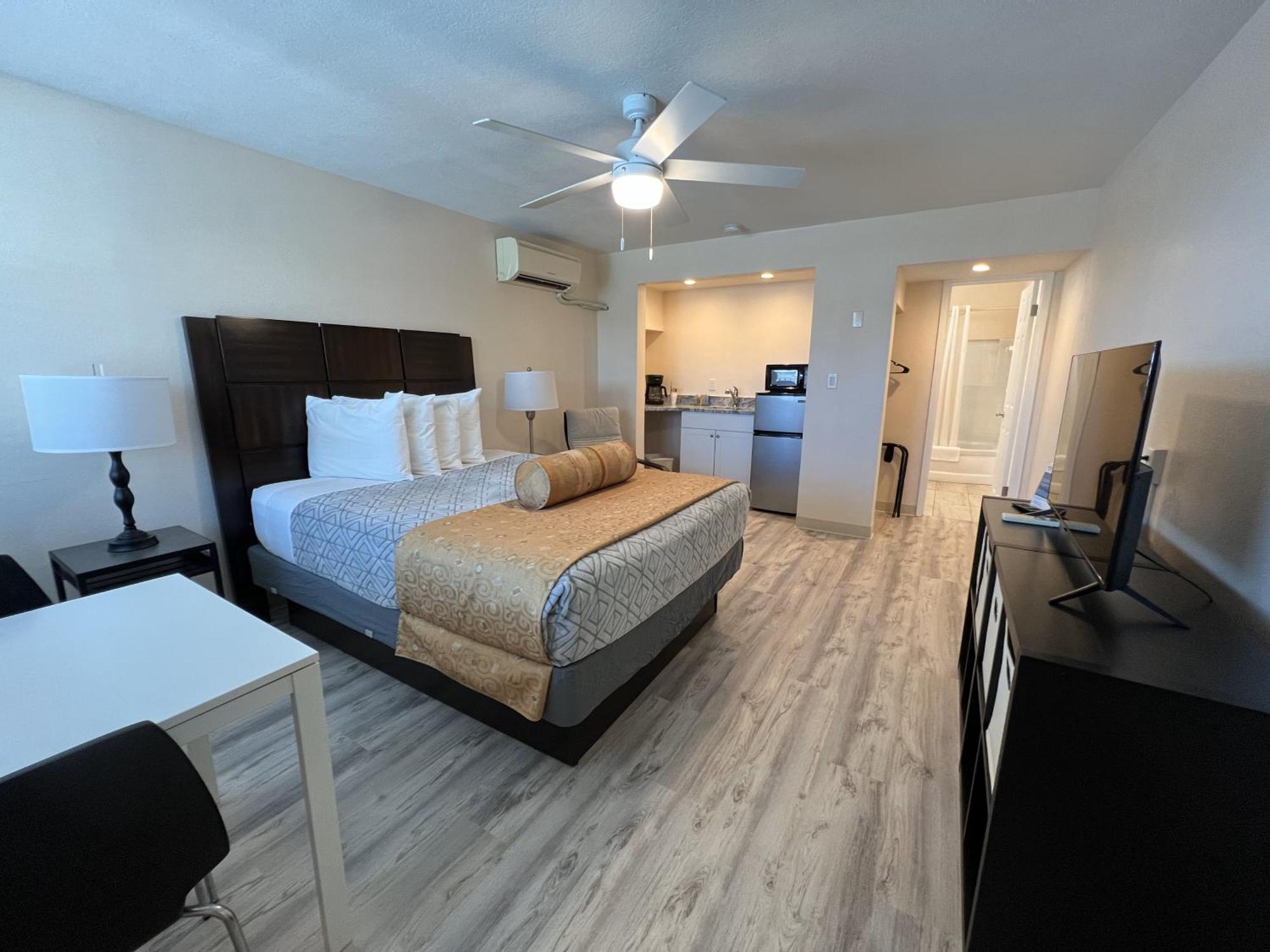 Beachside Resort Motel St. Pete Beach Esterno foto