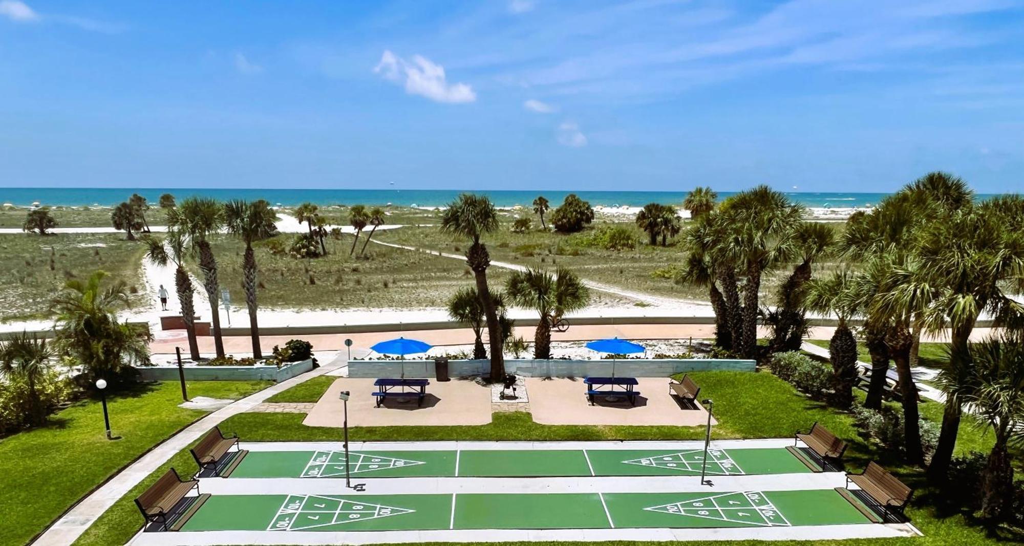 Beachside Resort Motel St. Pete Beach Esterno foto