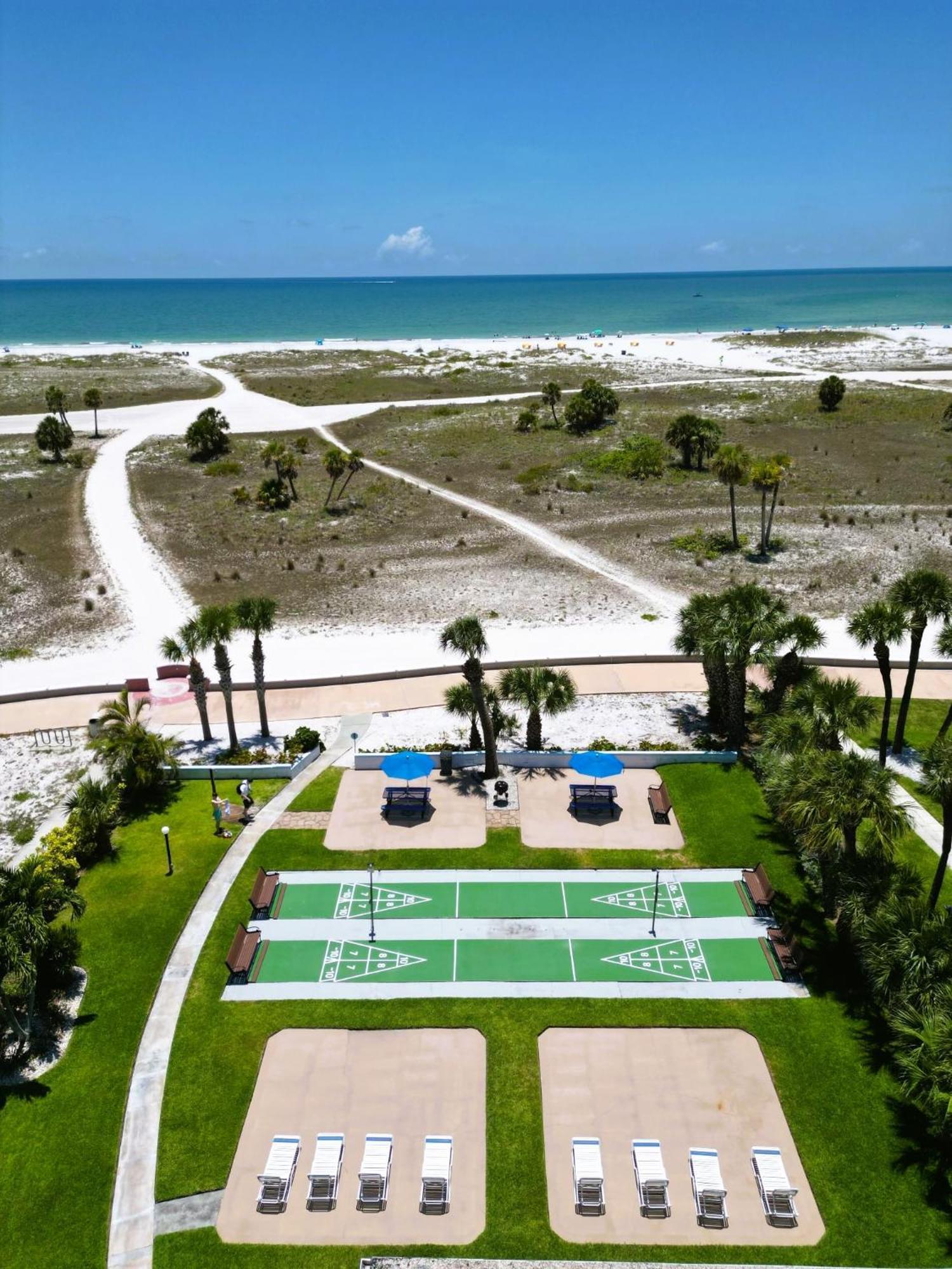 Beachside Resort Motel St. Pete Beach Esterno foto