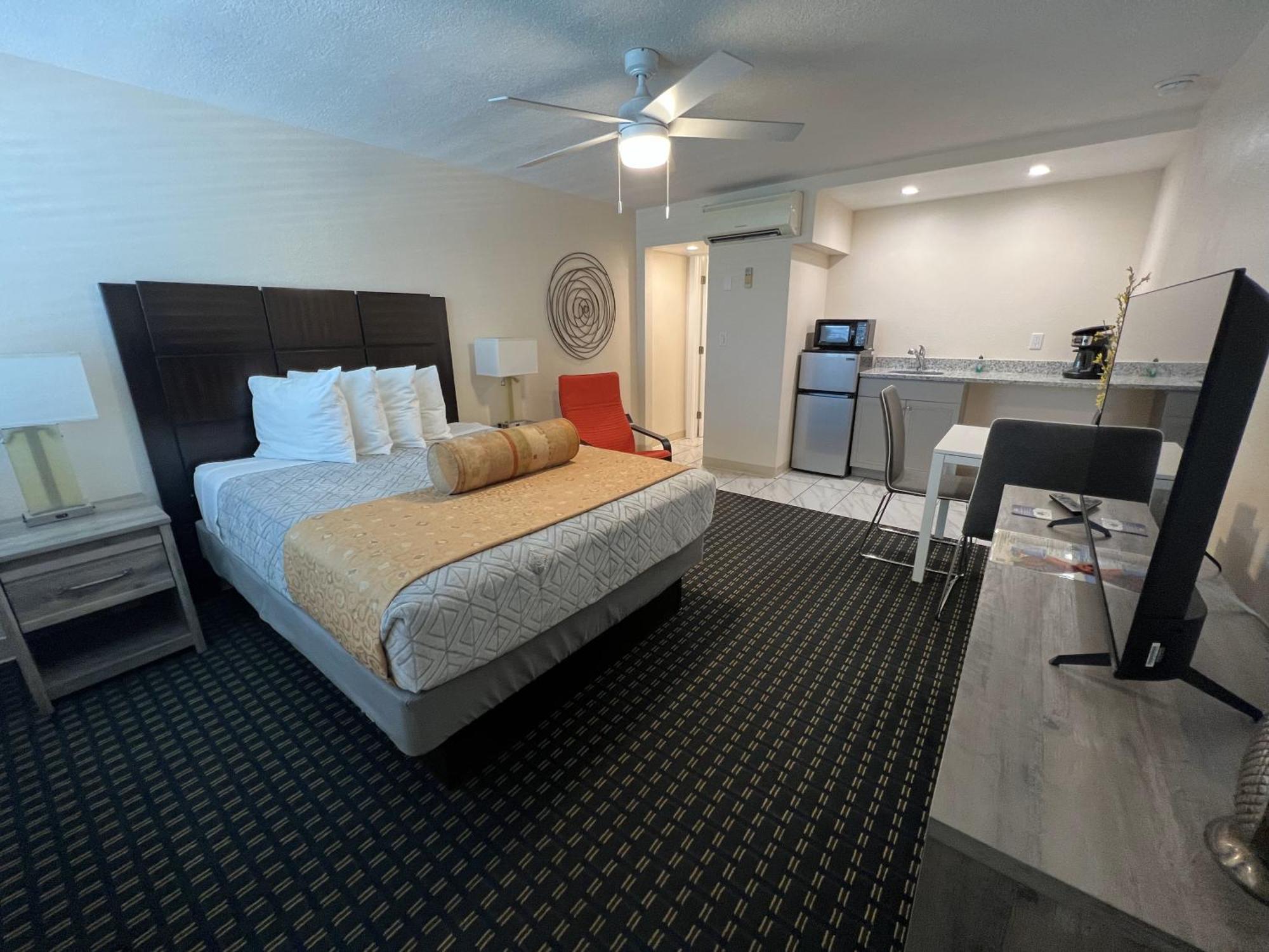 Beachside Resort Motel St. Pete Beach Esterno foto